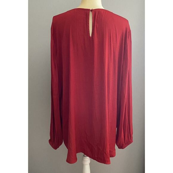 Maurices Red Blouse Size 2 Long Sleeve Shirt Keyhole Front Silky Feel - Picture 4 of 9